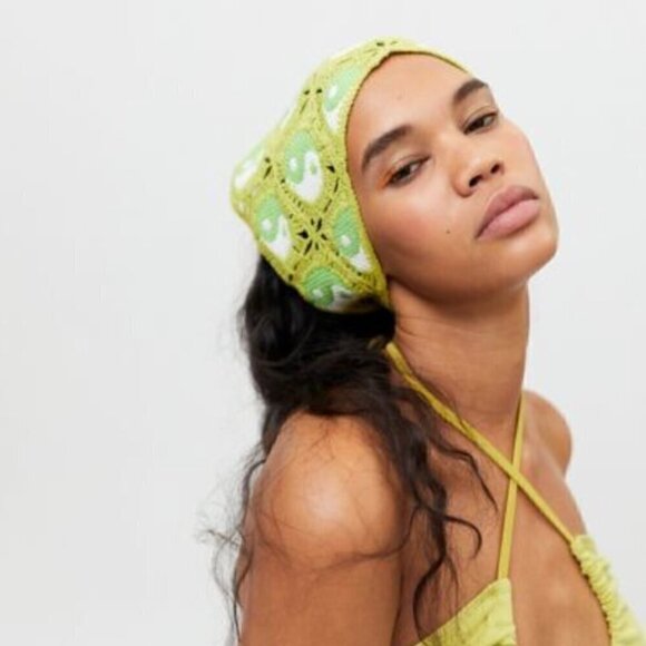 Urban Outfitters Yin Yang Icon Crochet Hair Bandanna Lime Green Knit Scarf Top - Picture 1 of 8